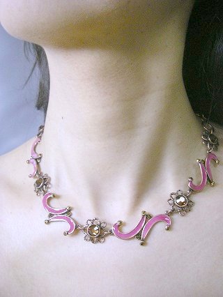 �t�����X�E�A�N�Z�T���[