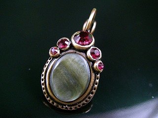 �t�����X�E�A�N�Z�T���[