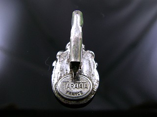 �t�����X�E�A�N�Z�T���[