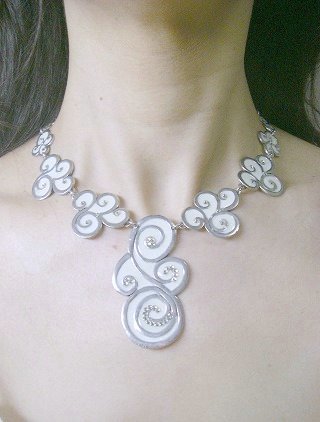 �t�����X�E�A�N�Z�T���[