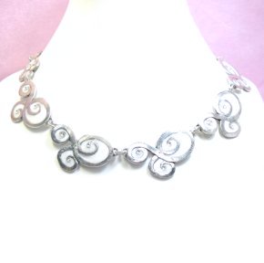 �t�����X�E�A�N�Z�T���[