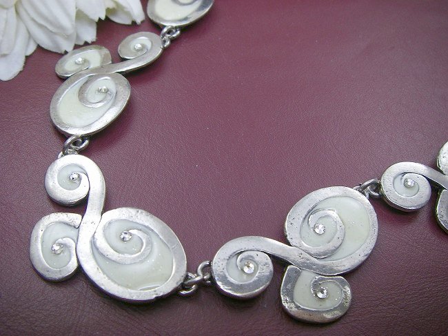 �t�����X�E�A�N�Z�T���[