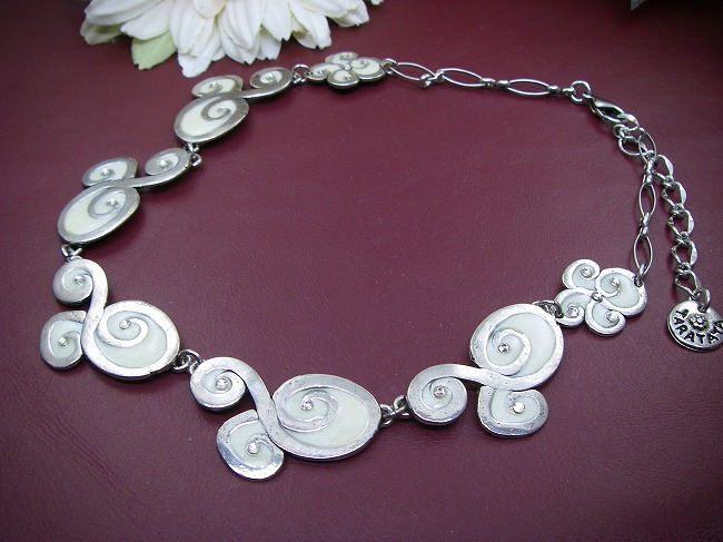 �t�����X�E�A�N�Z�T���[