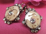 �t�����X�̃A�N�Z�T���[�@TARATATA�i�^���^�^�j�@�s�A�X�iA201�j