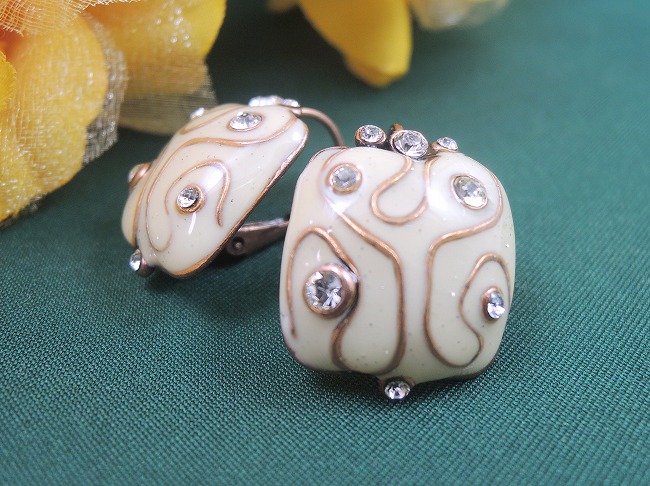 �t�����X�E�A�N�Z�T���[