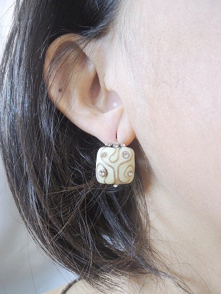 �t�����X�E�A�N�Z�T���[