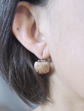 �t�����X�E�A�N�Z�T���[