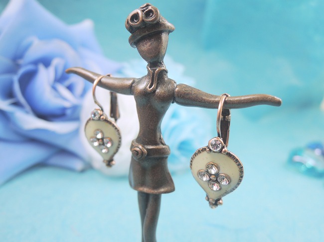 �t�����X�E�A�N�Z�T���[