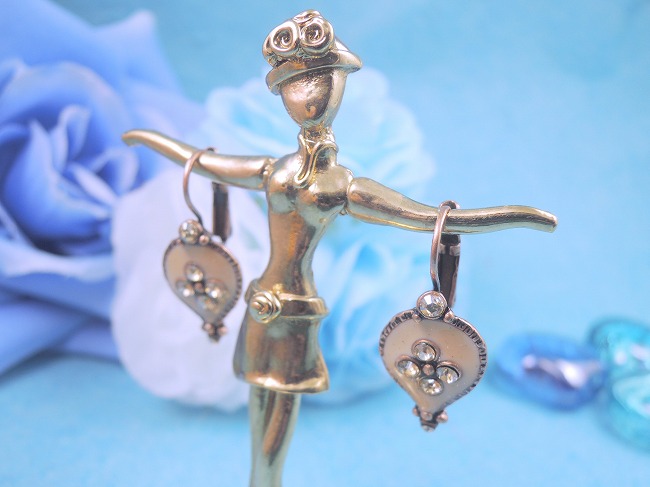 �t�����X�E�A�N�Z�T���[