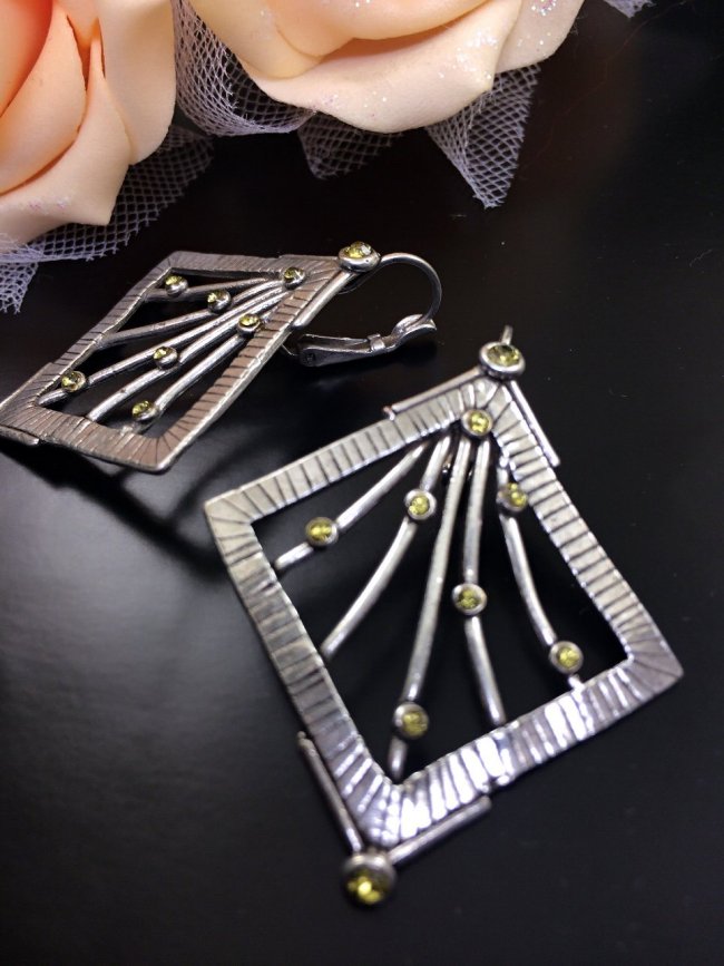 �t�����X�E�A�N�Z�T���[