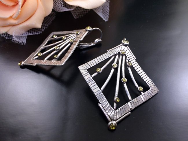 �t�����X�E�A�N�Z�T���[