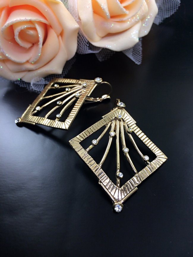 �t�����X�E�A�N�Z�T���[