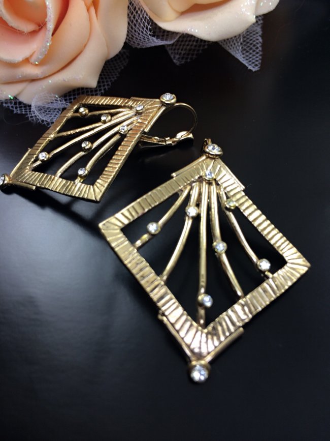 �t�����X�E�A�N�Z�T���[