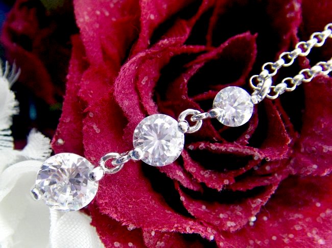 CZ�@�L���[�r�b�N�W���R�j�A�@�y���_���g�@�O�A�@�g�����W�[