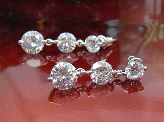 CZ�@�L���[�r�b�N�W���R�j�A�@�s�A�X�@�O�A�@�g���I�W�[