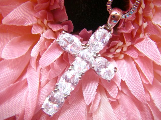 CZ�@�L���[�r�b�N�W���R�j�A�@�y���_���g�@�N���X