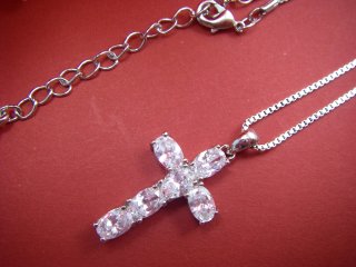 CZ�@�L���[�r�b�N�W���R�j�A�@�y���_���g�@�N���X