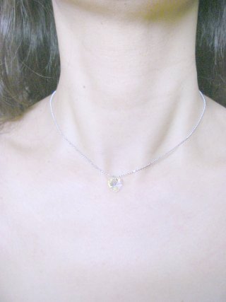 �X�����t�X�L�[�E�N���X�^���O���X�̃y���_���g