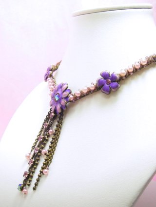 �X�����t�X�L�[�E���C���X�g�[���ƃr�[�Y�̃l�b�N���X