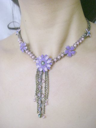 �X�����t�X�L�[�E���C���X�g�[���ƃr�[�Y�̃l�b�N���X