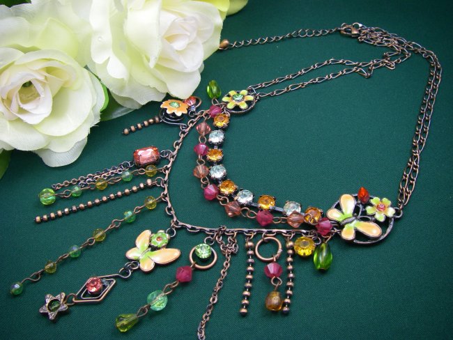 �X�����t�X�L�[�E���C���X�g�[���ƃr�[�Y�̃l�b�N���X