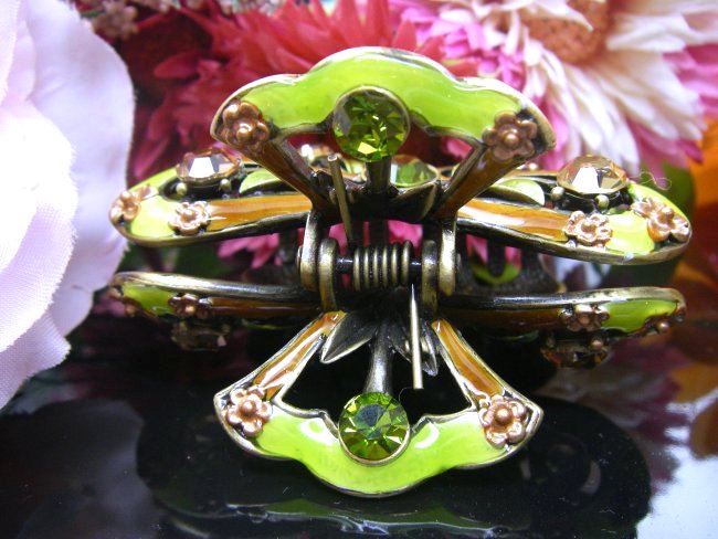 �w�A�N���b�v