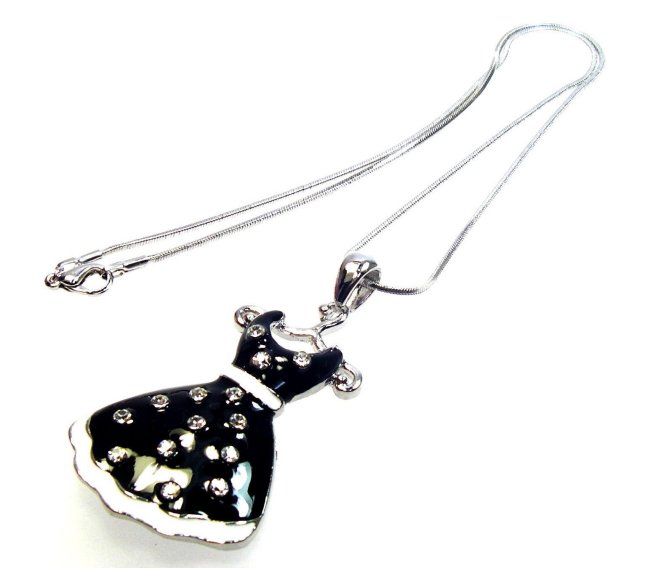 �G�i�����ƃ��C���X�g�[���̃y���_���g