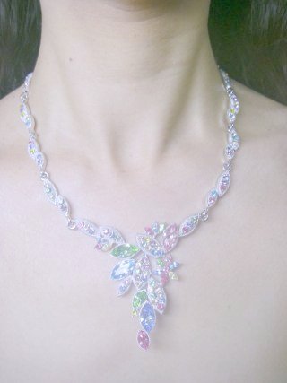 �X�����t�X�L�[�E���C���X�g�[���̃l�b�N���X