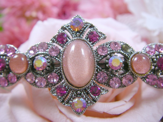 �w�A�A�N�Z�T���[�@�w�A�o���b�^