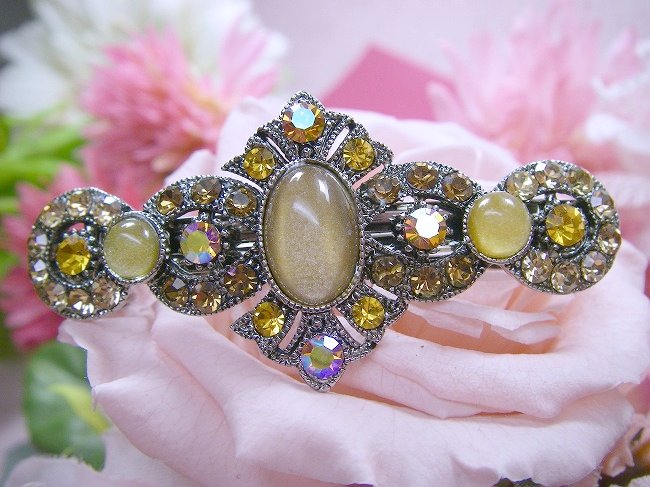 �w�A�A�N�Z�T���[�@�w�A�o���b�^