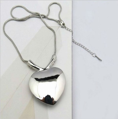 �X�����t�X�L�[�E���C���X�g�[���@�y���_���g