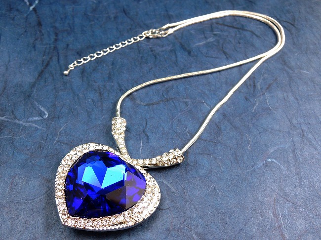 �X�����t�X�L�[�E���C���X�g�[���@�y���_���g