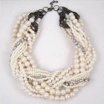 �X�����t�X�L�[�E���C���X�g�[���̃l�b�N���X