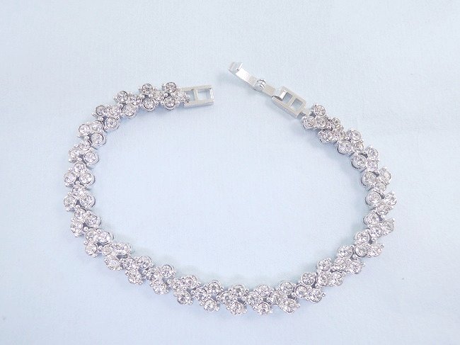 �e�j�X�u���X���b�g�@tennis bracelet ���C���X�g�[���E�A�N�Z�T���[