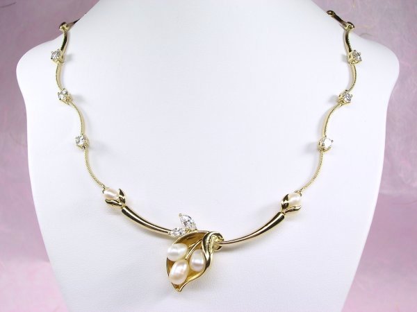 �}�W�����J�p�[���@�l�b�N���X�@�u���C�_���E�p�[�e�B�p