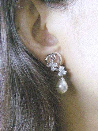 �L���[�r�b�N�W���R�j�A�ƃ}�W�����J�E�p�[���̃C�������O