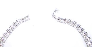 �L���[�r�b�N�W���R�j�A�@�e�j�X�u���X���b�g