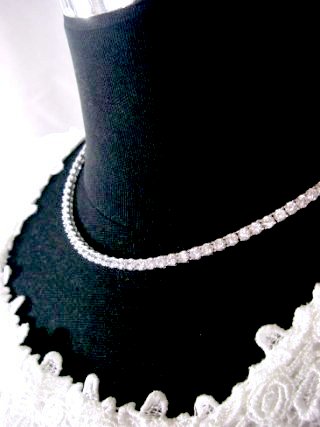 �L���[�r�b�N�W���R�j�A�@�e�j�X�l�b�N���X