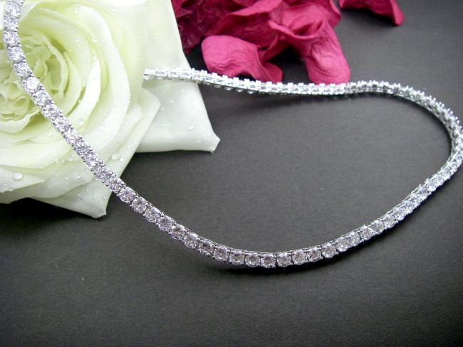 �e�j�X�l�b�N���X