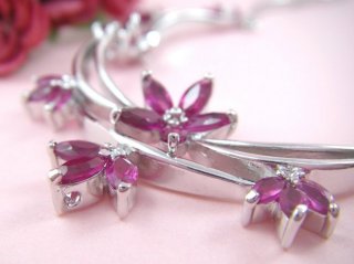 ルビー シンセテックストーン ネックレス