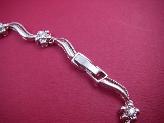 �l�b�N���X