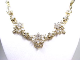 �L���[�r�b�N�W���R�j�A�@�l�b�N���X