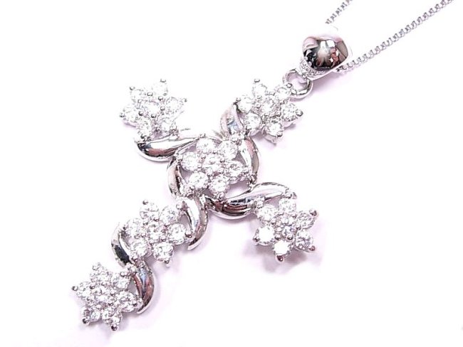 �L���[�r�b�N�W���R�j�A�@�N���X�i�\���ˁj�̃y���_���g