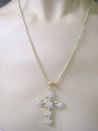 �L���[�r�b�N�W���R�j�A�@�N���X�i�\���ˁj�̃y���_���g