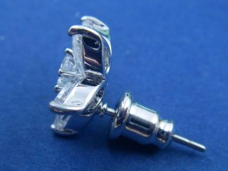 �t�����[���`�[�t�@�L���[�r�b�N�W���R�j�A�̃s�A�X