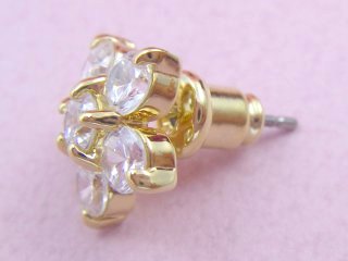 CZ�@�L���[�r�b�N�W���R�j�A�@�C�������O