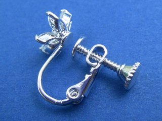 �t�����[���`�[�t�@�L���[�r�b�N�W���R�j�A�̃C�������O