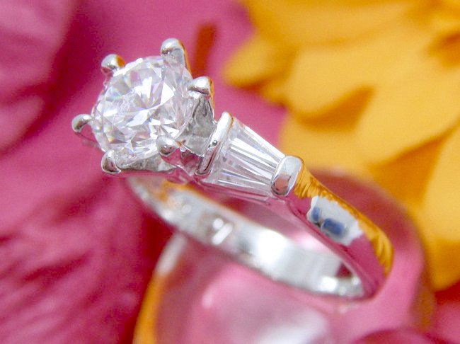 CZ�A�N�Z�T���[�@�L���[�r�b�N�W���R�j�A�@�����O�i�w�ցj