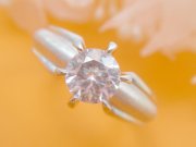 �L���[�r�b�N�W���R�j�A�i�����O�j�w�ցiJ10053)