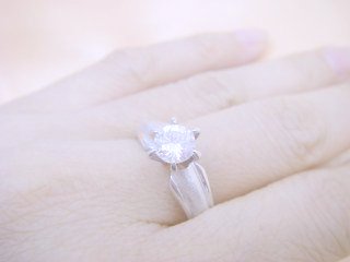 �L���[�r�b�N�W���R�j�A�@�����O